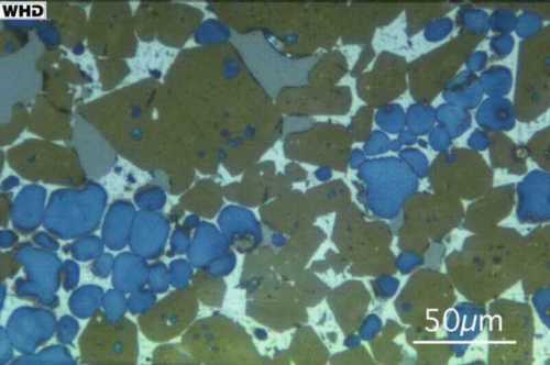 optical microscope image of minerals